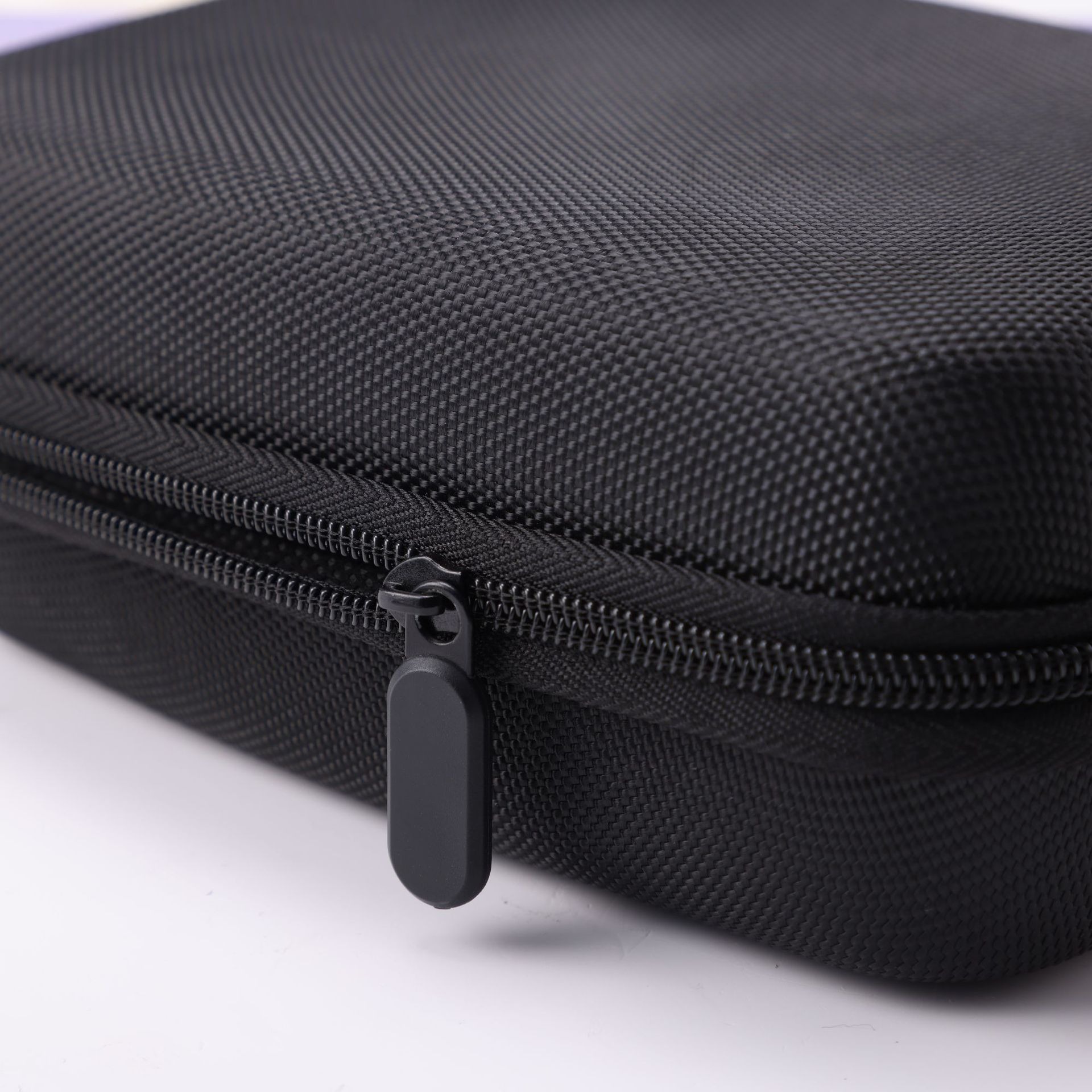 Earphone Data Storage Bag Oval - Tech Accessories Wholesale ulasan dan harga